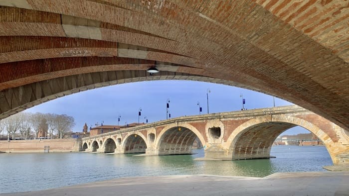 Trouvez un Sugar Baby et un Sugar Daddy à Toulouse